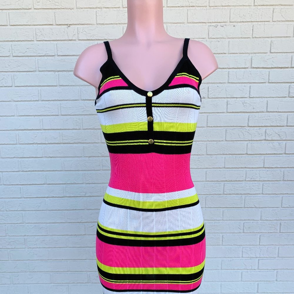 Size Medium Multicolor Ribbed Midi Dress